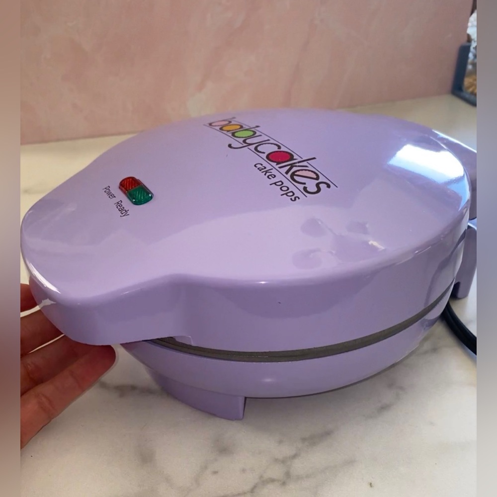 Babycakes 12 count nonstick cakepop maker electric